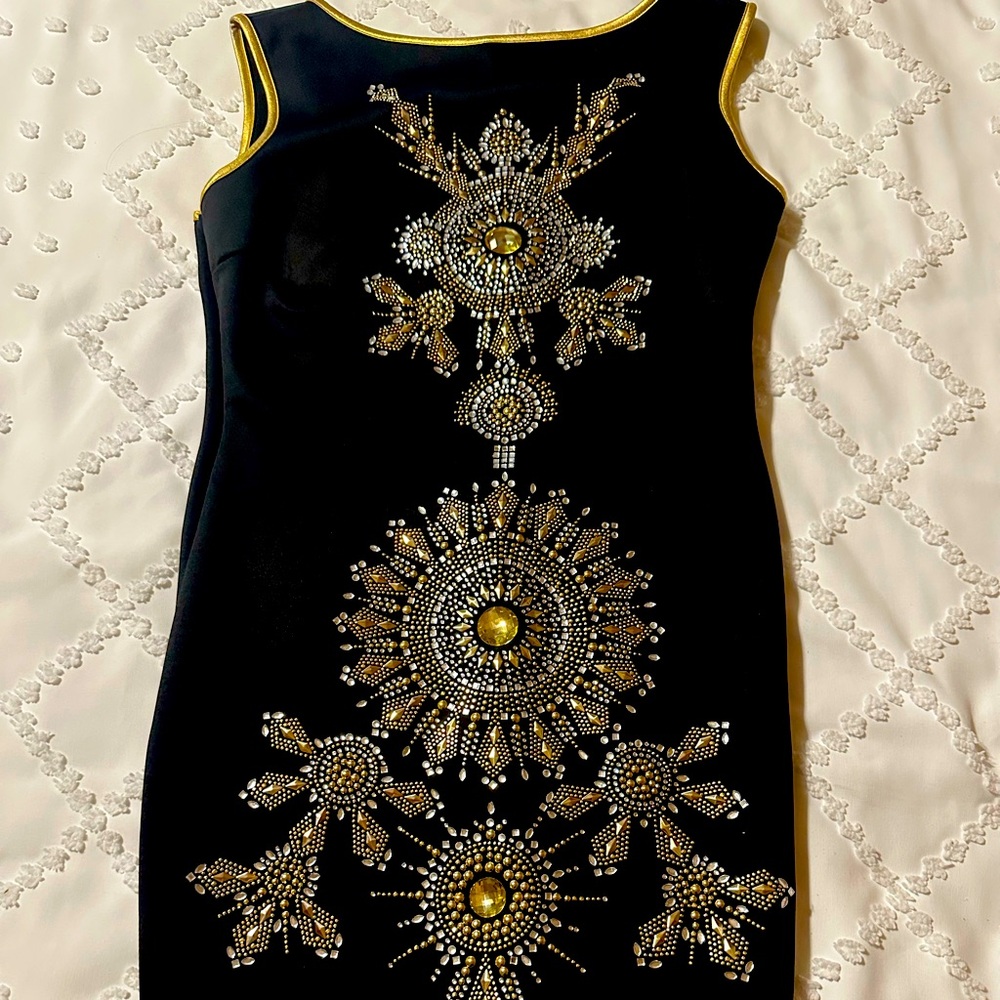 Va Va Voom Elegant Black Strapless Dress with Gold Accents